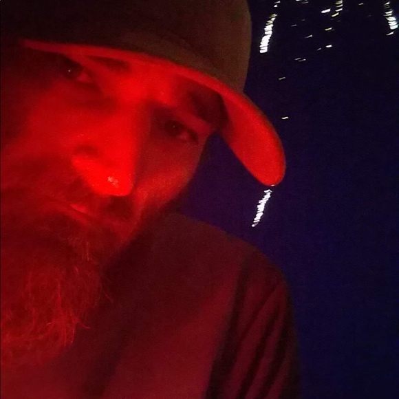 Meet your Posher, Floyd - Picture 1 of 1